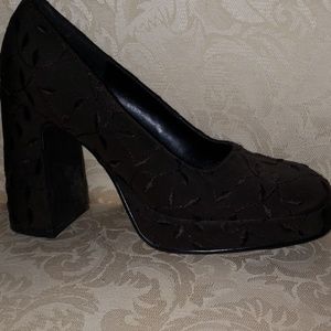 Nine & Co. Brown Chunky Heels New Size 6